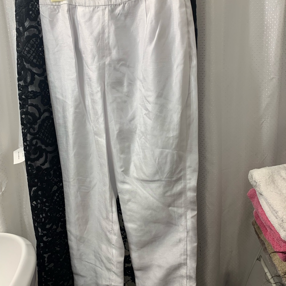 Suit - Picture 2 of 9